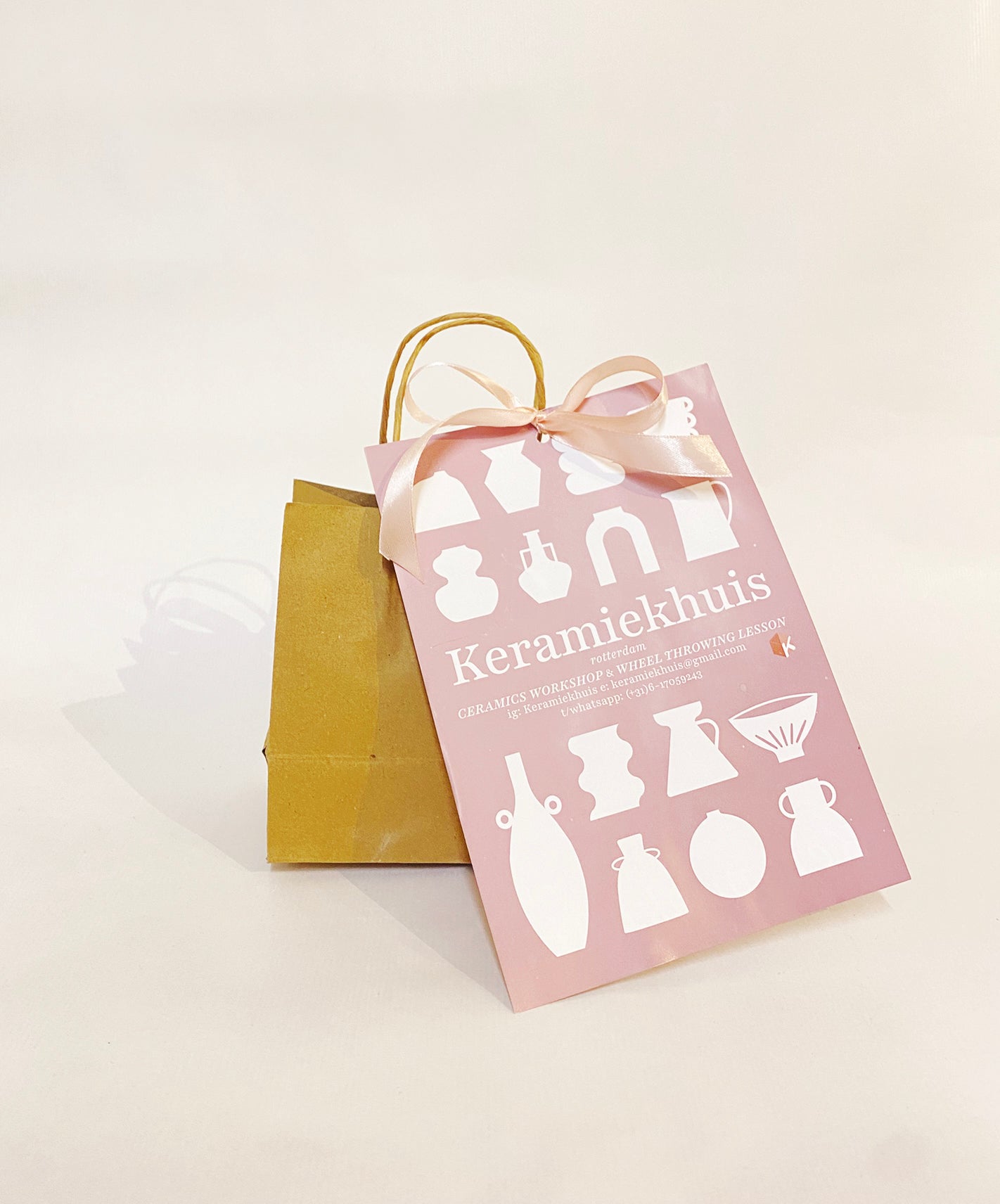 Cadeaubon - voor een pottery painting café