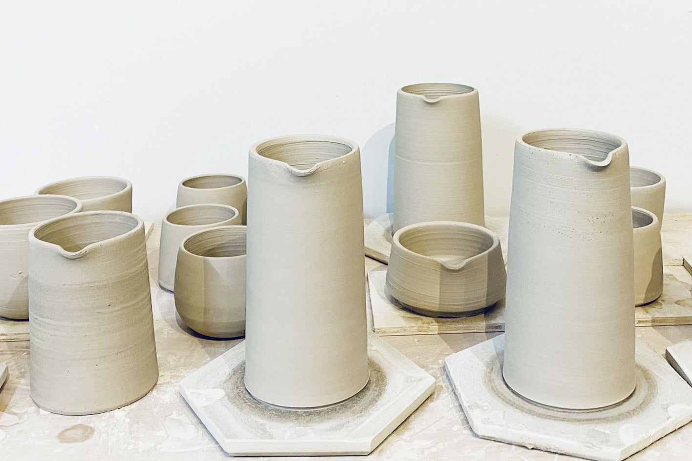 Keramiek Deelatelier: 10 times Share Studio ((wheel throwing / hand building / glazuren)