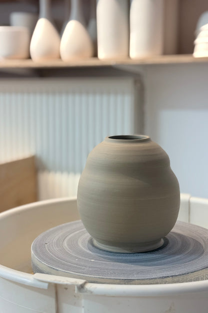 Keramiek cursus - 6 les - Intermediate wheel throwing - jan  donderdagsavond 19:00-21:30